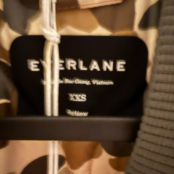 Everlane| The ReNew Long Liner-Biscotti Camo - Picture 5 of 6